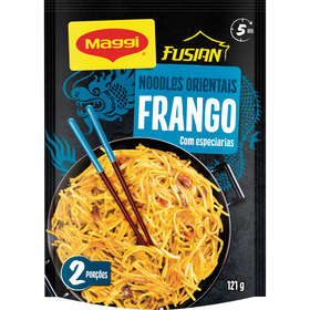 Noodles Orientais Fusian Frango E Especiarias Maggi 121 gr
