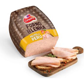 Fiambre De Peito Peru Fatiado No Balcão Forno De Lenha Campofrio