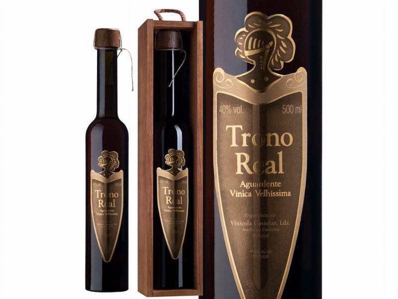 Aguardente Trono Real Vinica Velhissima Fina 0.50 l