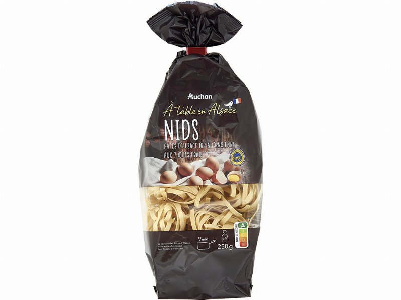 Massa Nids Auchan À Mesa Em França 250 g