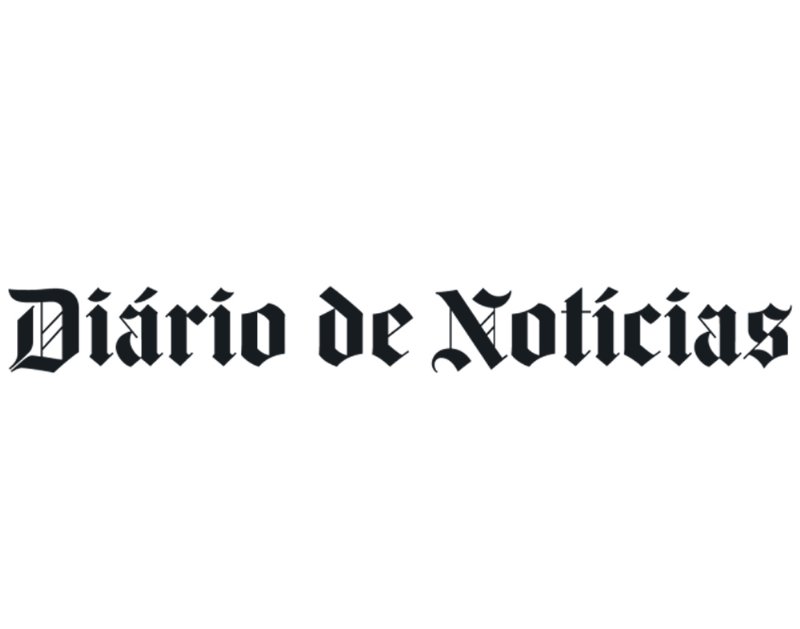 Jornal Diário De Notícias Sexta-Sábado-Domingo