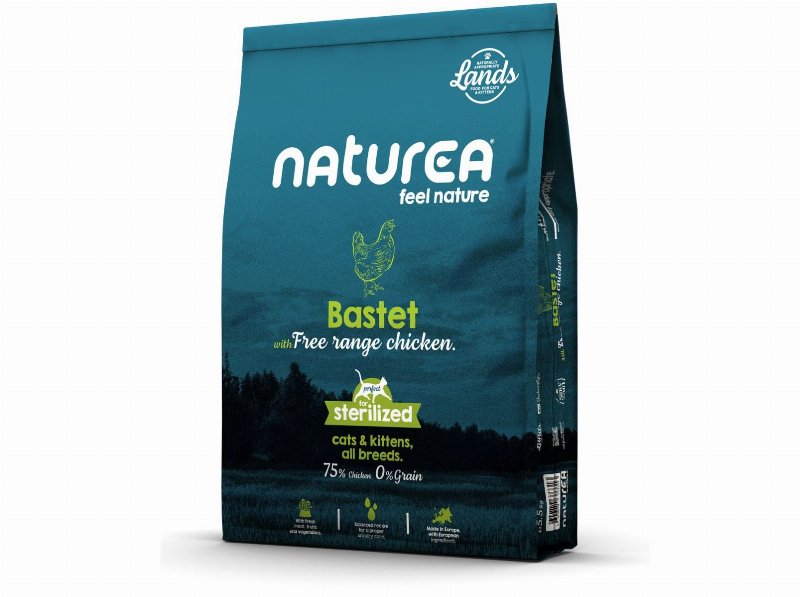 Ração Para Gato E Gatinhos Naturea Bastet Frango 5.5 kg