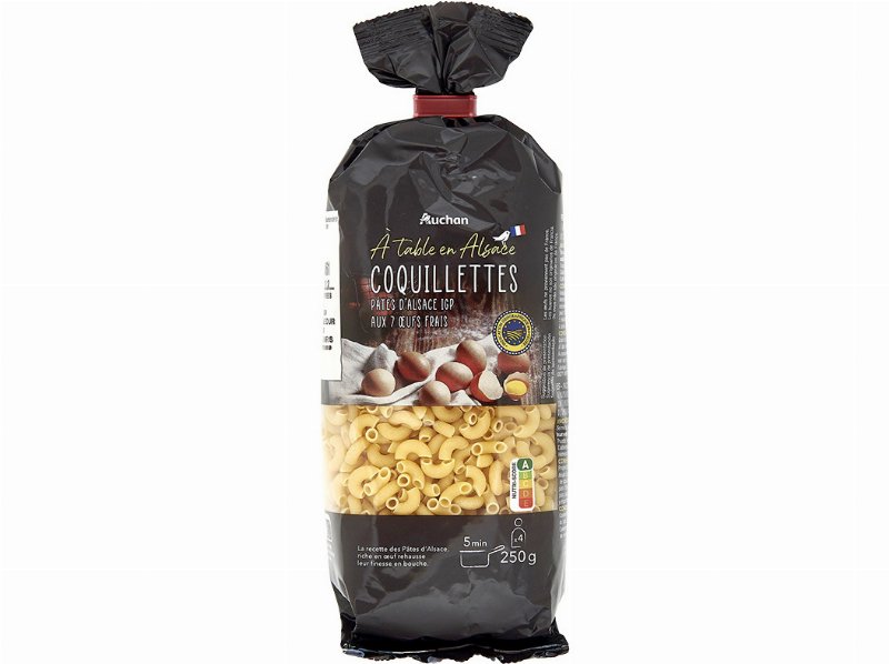 Cotovelinhos Auchan À Mesa Em França 250 g