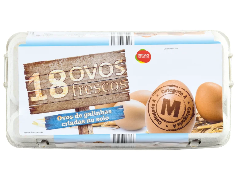 Ovos Classe M De Galinhas Criadas No Solo