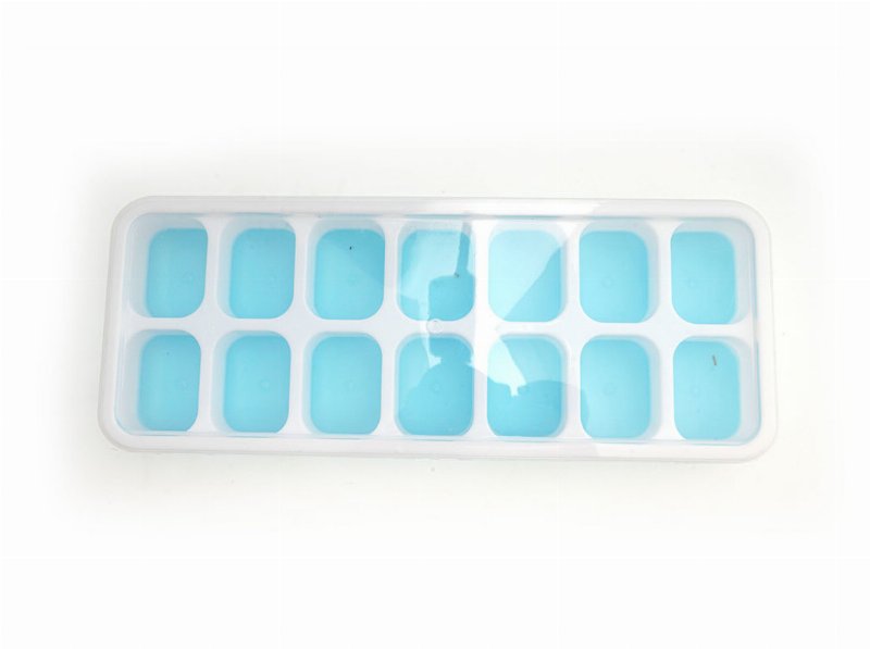 Cuvete Para Gelo Actuel Pp Azul Claro Com Tampa
