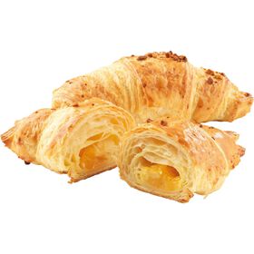 Croissant Folhado Com Creme De Ovo