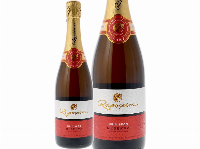 Espumante Raposeira Reserva Meio Seco 0.75 l