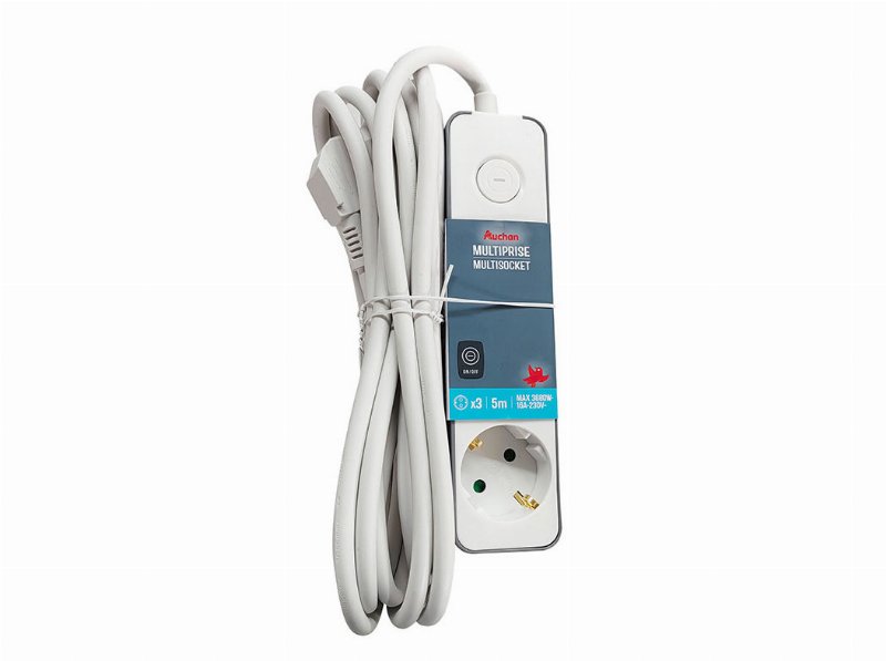 Bloco Multitomada Auchan 3Entradas Com Interruptor 5M